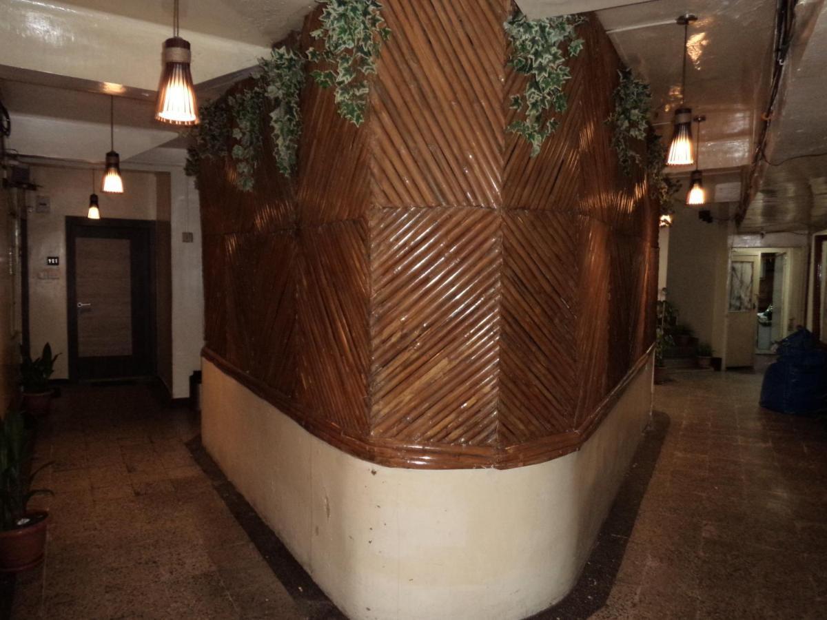 Hotel Monsoon Шилонг Екстериор снимка
