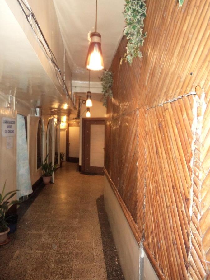 Hotel Monsoon Шилонг Екстериор снимка