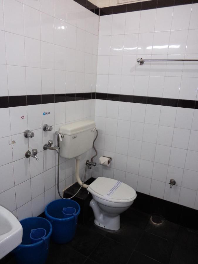 Hotel Monsoon Шилонг Екстериор снимка